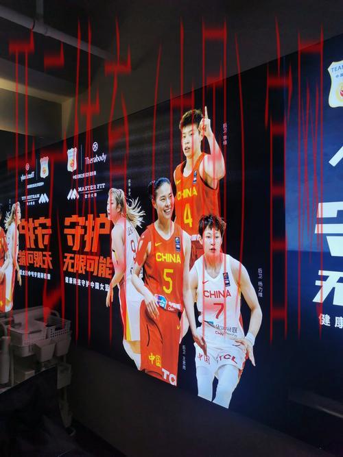 皇冠体育 LiLi Zhou, 探讨LiLi Zhou如何改变皇冠体育的运动传播与品牌策略